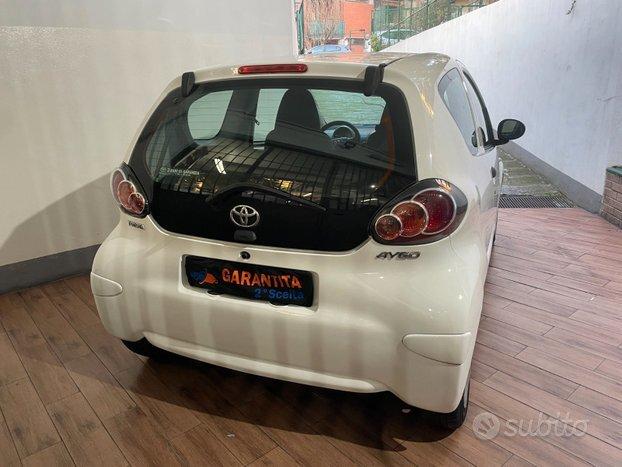 Toyota Aygo UNICO PROPRIETARIO - NEOPATENTATI