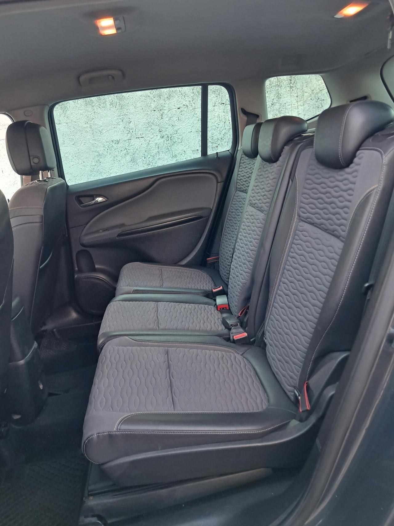 Opel Zafira 1.6 150CV metano