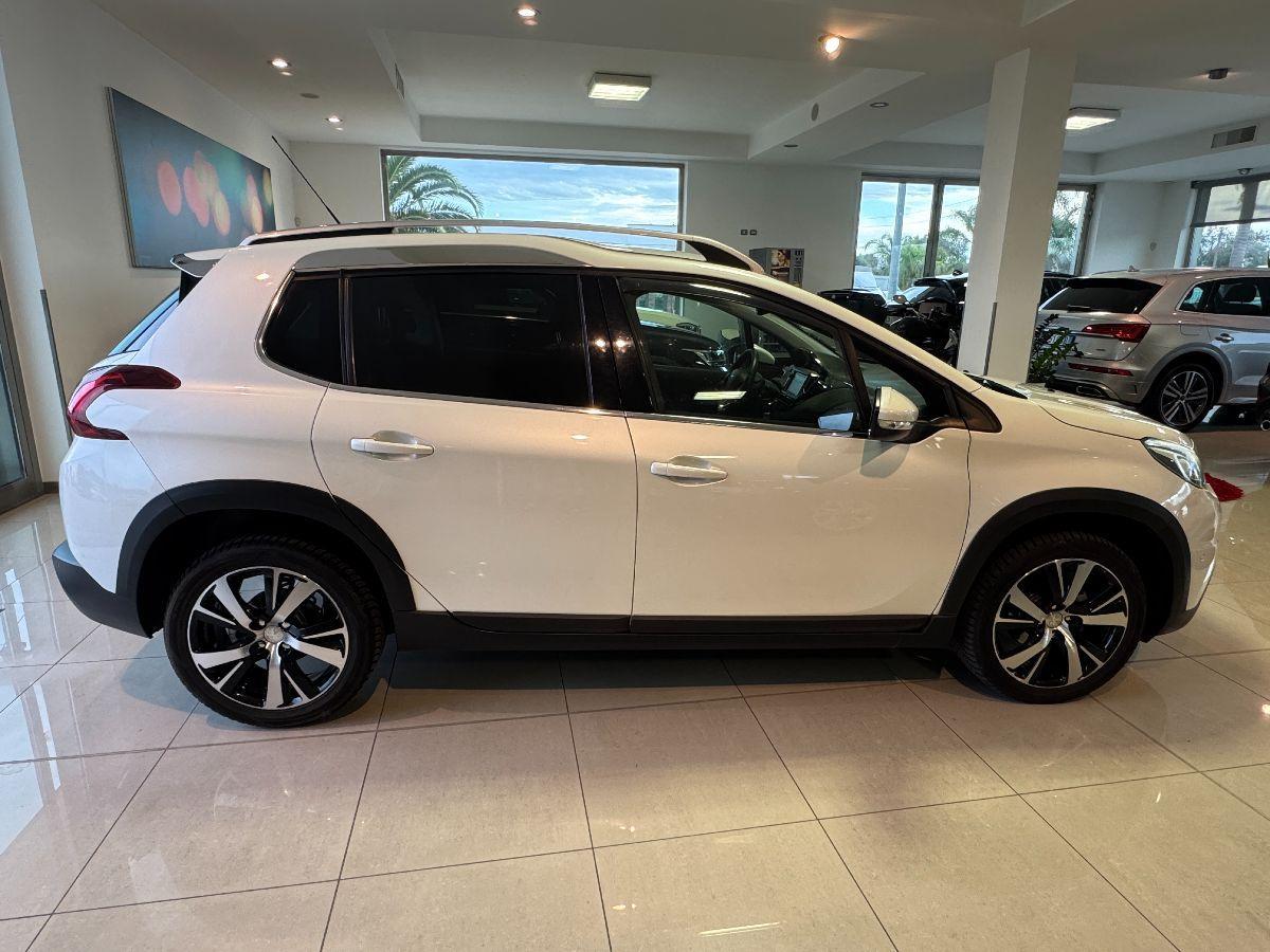 PEUGEOT 2008 1.6 BlueHDi 120 CV Allure Navi/Led