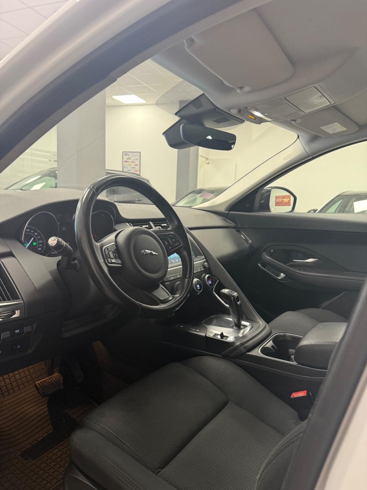 Jaguar E-Pace 2.0D 150 CV AWD aut. SE