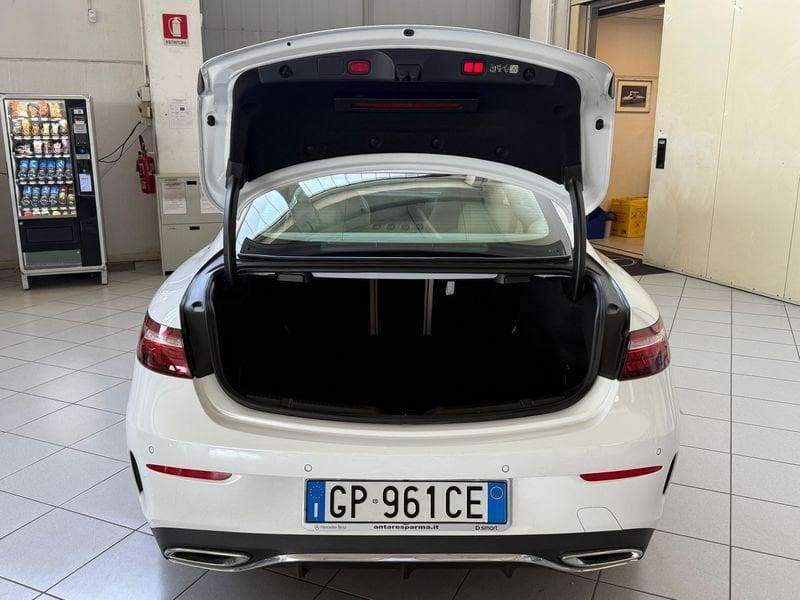Mercedes-Benz Classe E Cpé E 220 d 4Matic Premium Plus