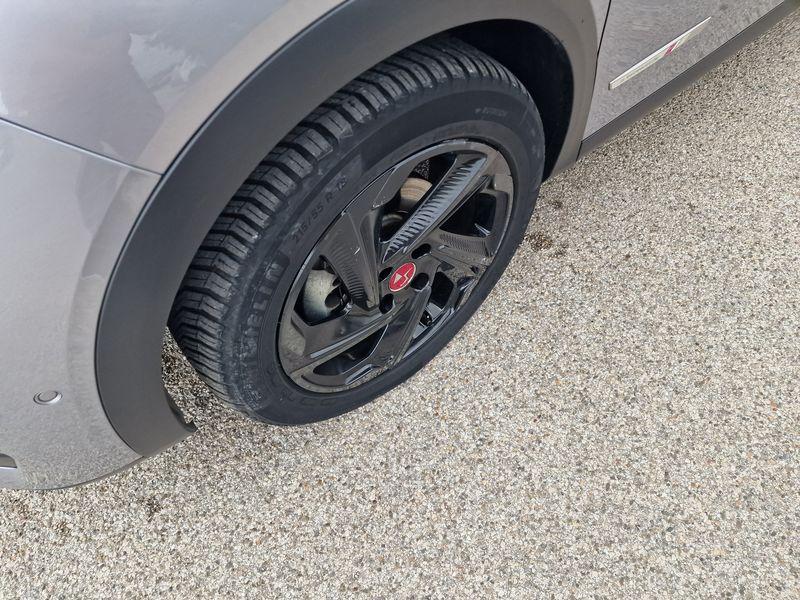 DS DS3 2019 Crossback - DS3 Crossback 50 kWh e-tense Performance Line