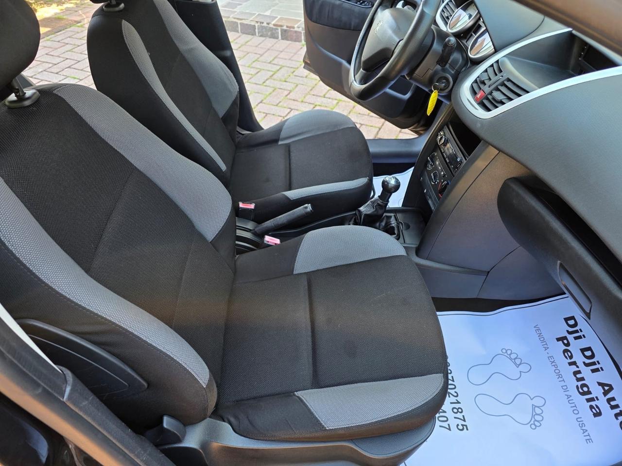 Peugeot 207 1.4 HDi 70CV 5p. X Line