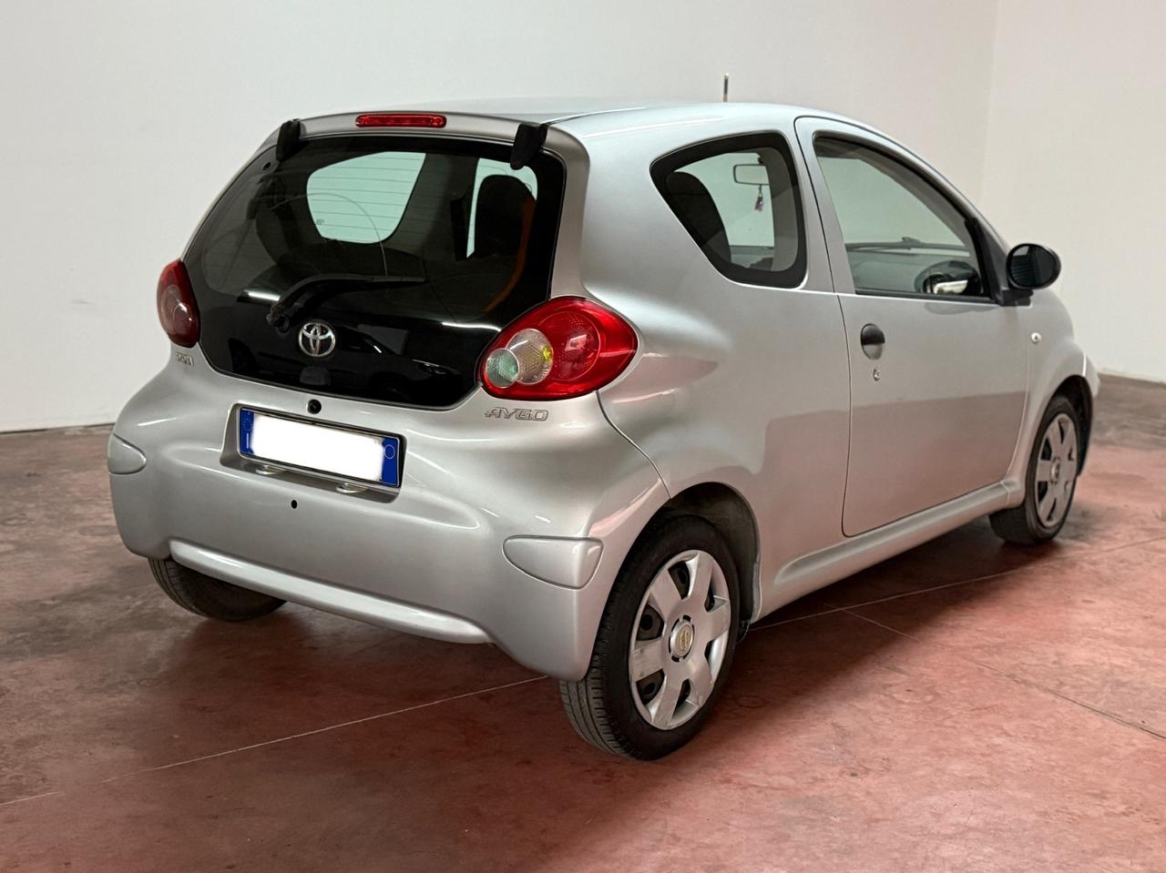 Toyota Aygo 1.0 12V VVT-i 3 porte