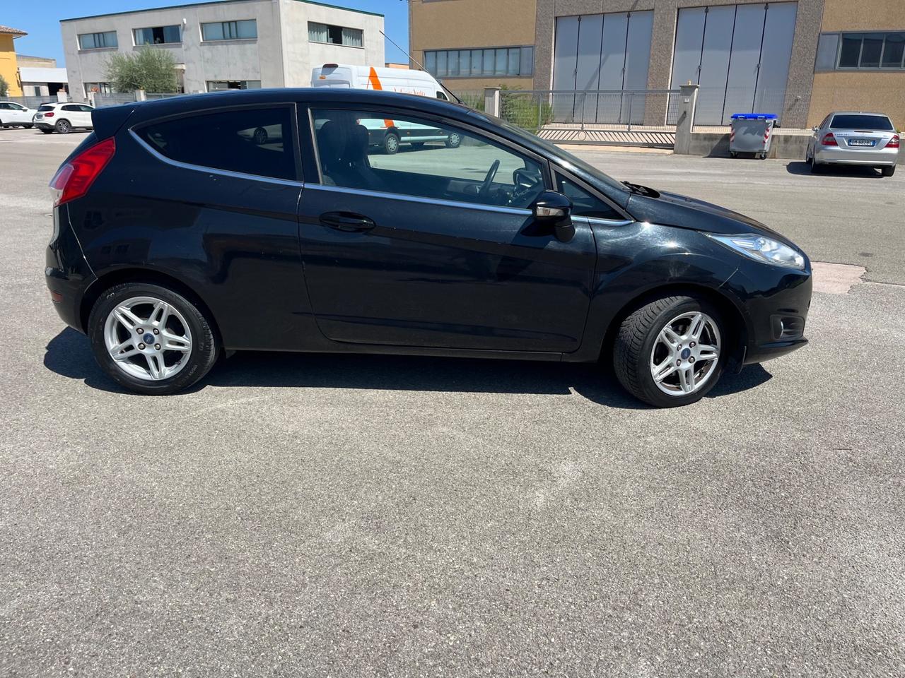 Ford Fiesta 1.5 TDCi 75CV Titanium. 12 mesi di Garanzia