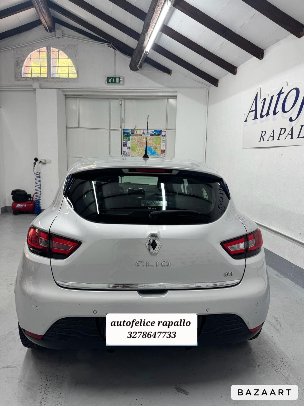 Renault Clio dCi 8V 75 CV Start&Stop 5 porte Energy Duel