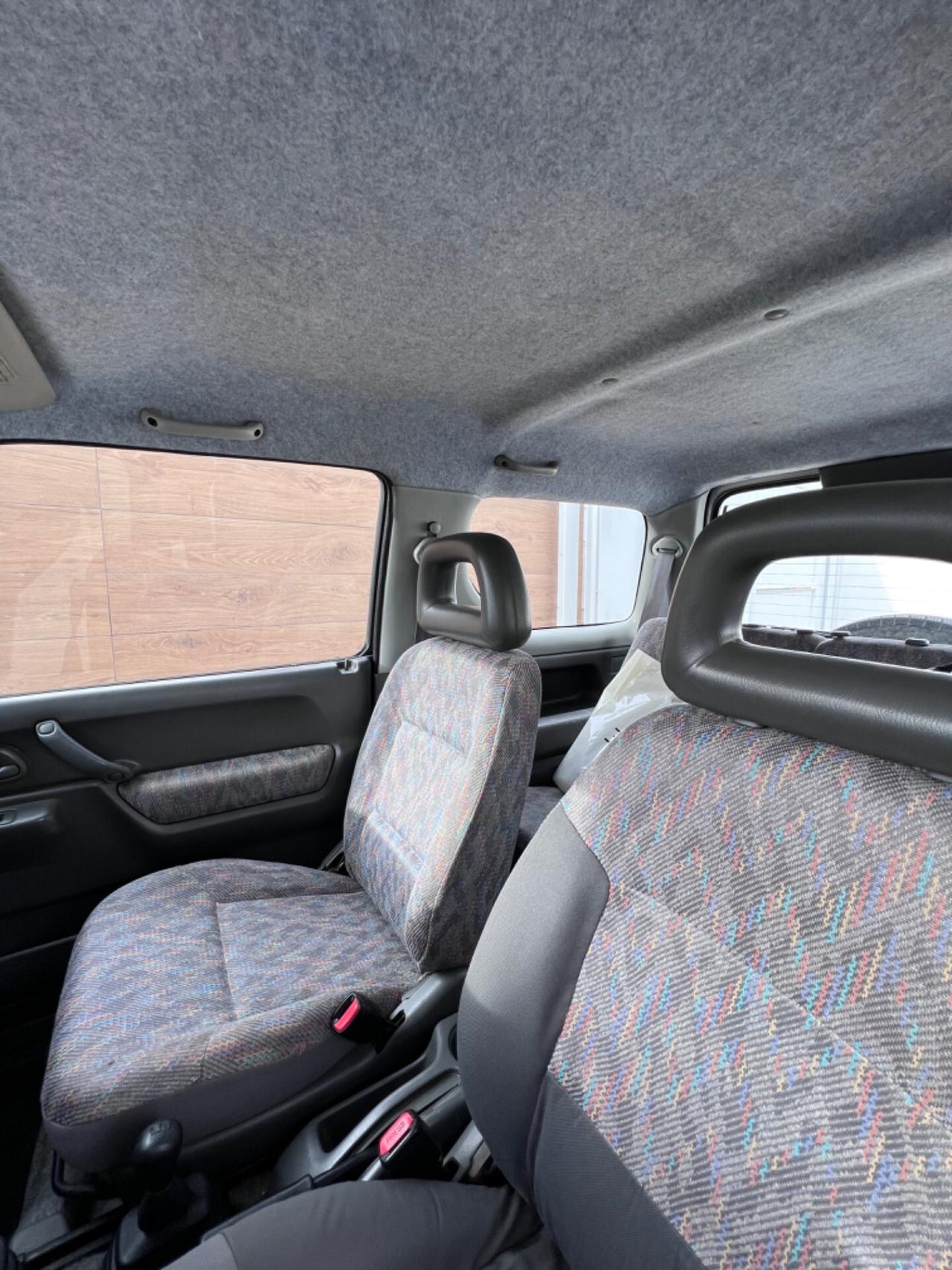 Suzuki Jimny 1.3 4WD - GPL Auto d’epoca Carrello