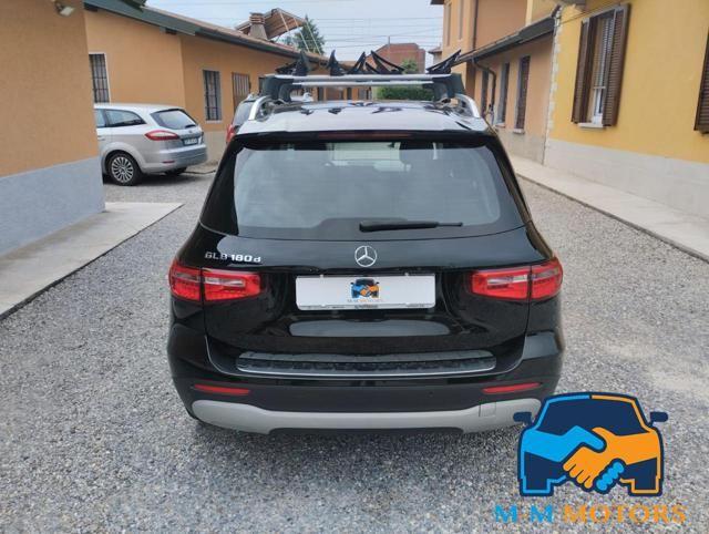 MERCEDES-BENZ GLB 180 d Automatic Sport Plus UNIPRO