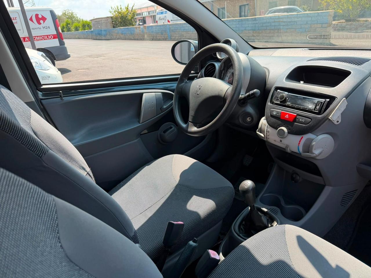 Peugeot 107 1.0 68CV 5p. Sweet Years