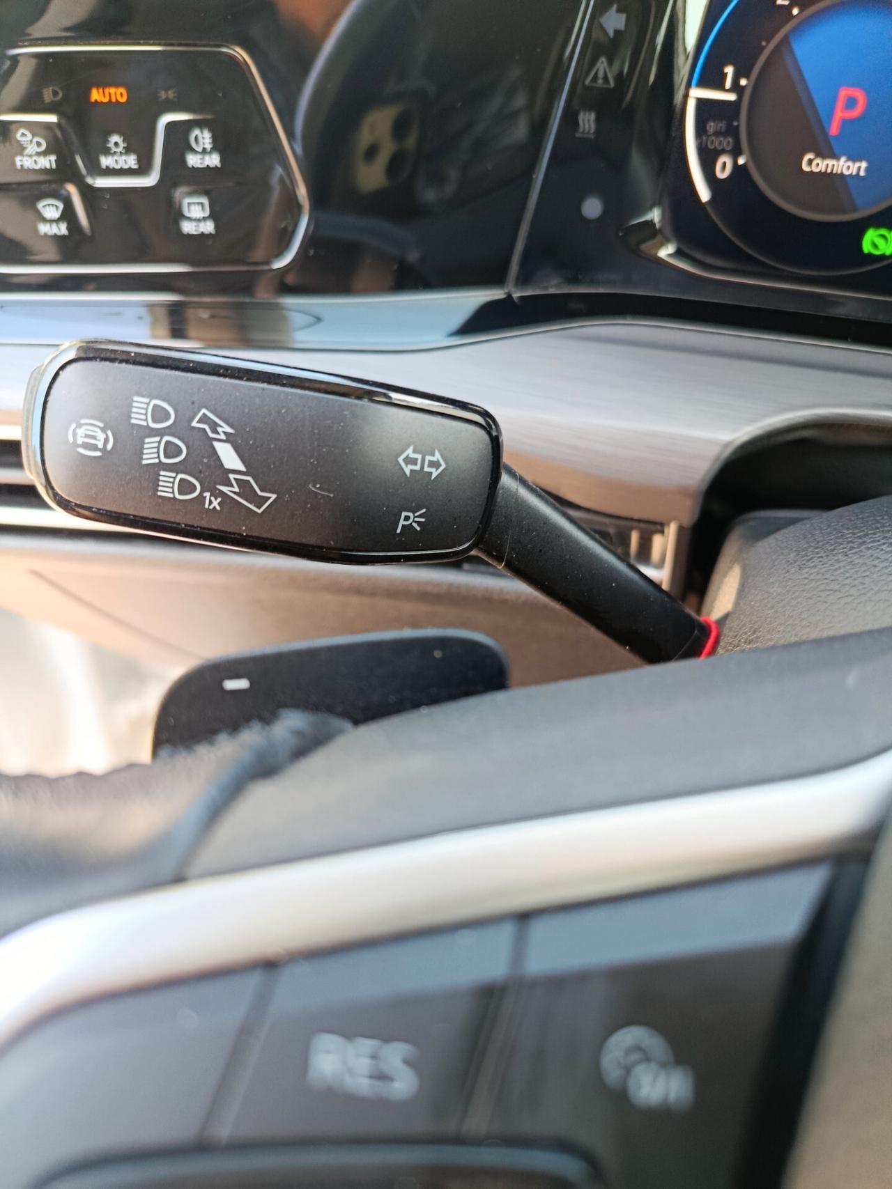 Volkswagen Golf 2.0 TDI AUTOMATICA Style