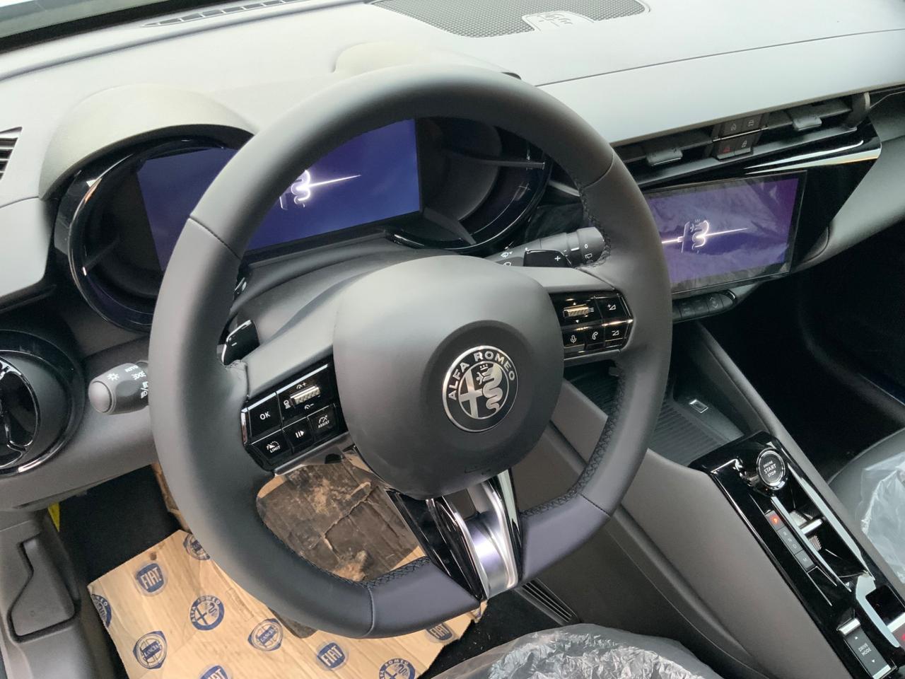 Alfa Romeo Junior 1.2 136 CV Hybrid eDCT6 Speciale