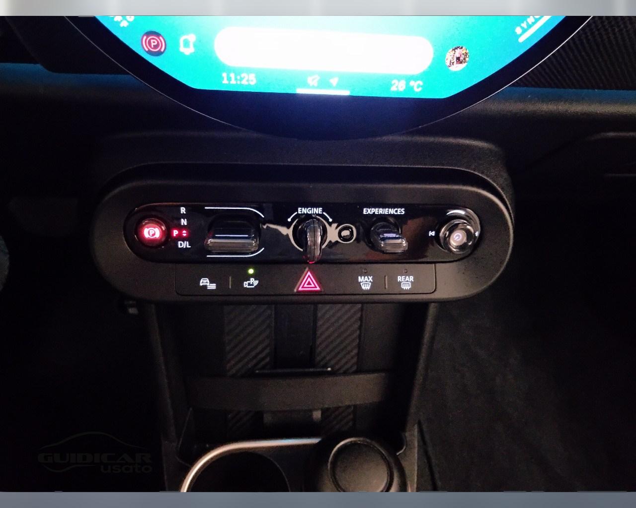 MINI Mini Cooper F65 5p - Mini Cooper 5p 1.5 C Favoured auto