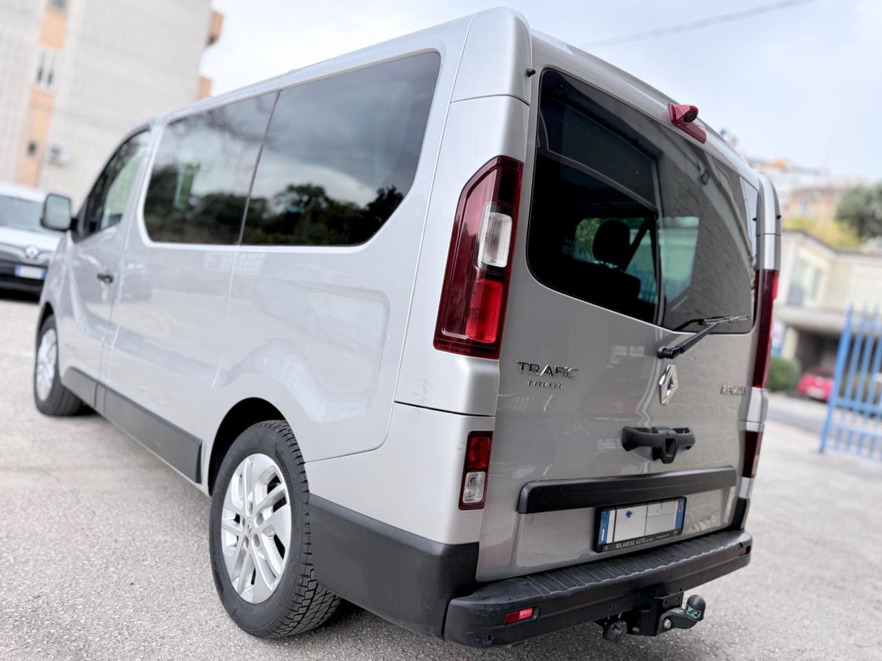Renault Trafic 1.6 dCi biturbo 9p passo corto