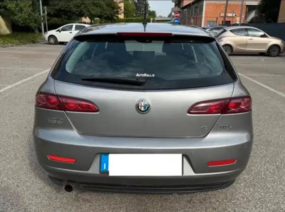 Alfa Romeo 159 SW 1.9 jtdm -