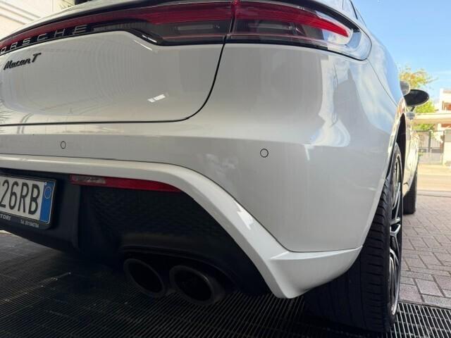 Porsche Macan 2.0 T 265CV