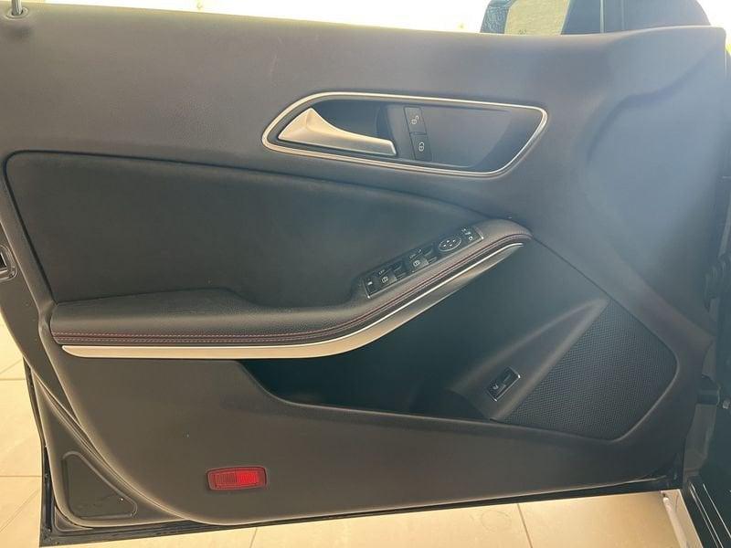 Mercedes-Benz CLA CLA 200 d Automatic Premium