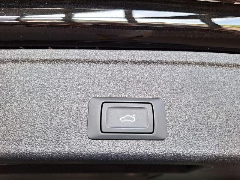 Audi A4 A4 Avant 35 2.0 tdi mhev Business Advanced 163cv s-tronic