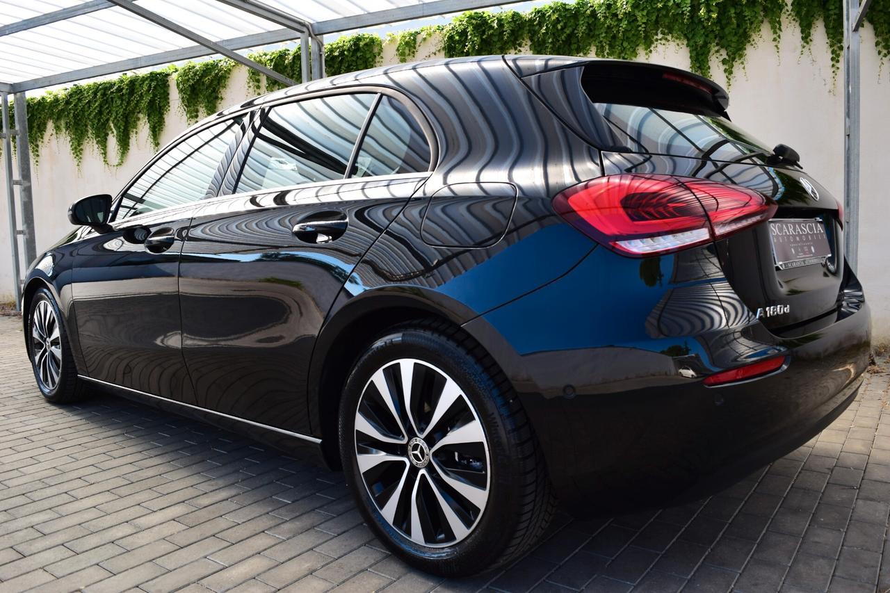 Mercedes-benz A 180 d Automatica 116 cv Business Extra