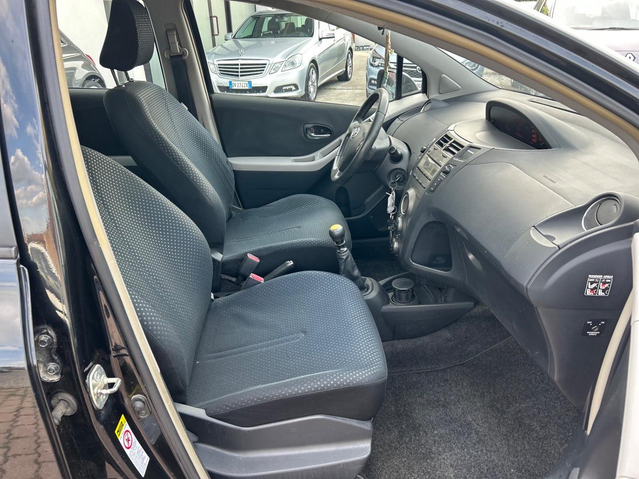 Toyota Yaris 1.4 D-4D DPF 5 porte Sol