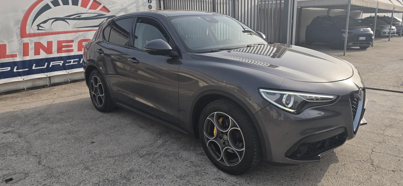 Alfa Romeo Stelvio 2.2 Turbodiesel 190 CV AT8 RWD Executive