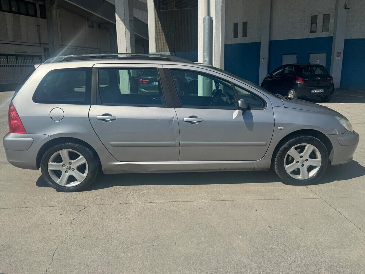 Peugeot 307 2.0 HDi SW 7 POSTI FULL OPTIONAL