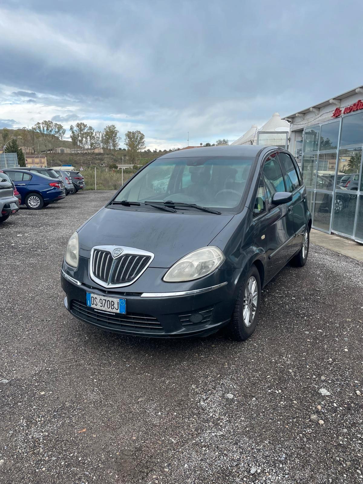 Lancia MUSA 1.3 Multijet 90 CV cambio automatico