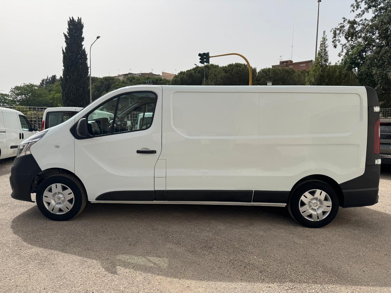 Renault Trafic 2.0 dCi 120CV Furgone Ice anno 2020