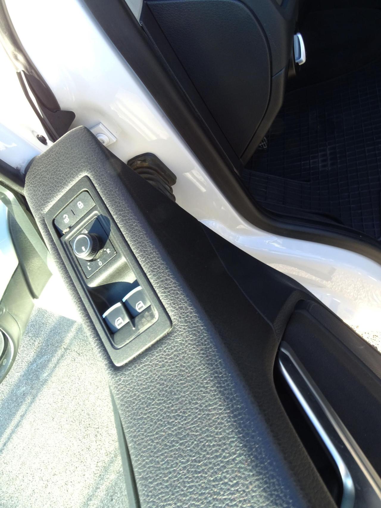 Volkswagen T3 Multivan 2.0 TDI 204CV 4Motion *UNIPRO*