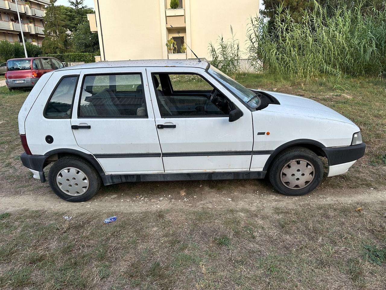 Fiat Uno 60 5 porte SX carburatore