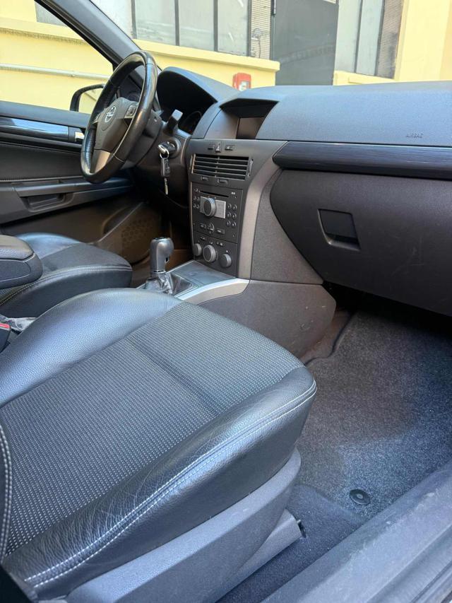 OPEL Astra 1.7 CDTI 101CV 5 porte Cosmo
