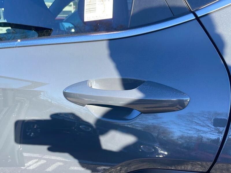 Hyundai Kona II 2023 1.6 gdi hev Business 2wd 138cv dct