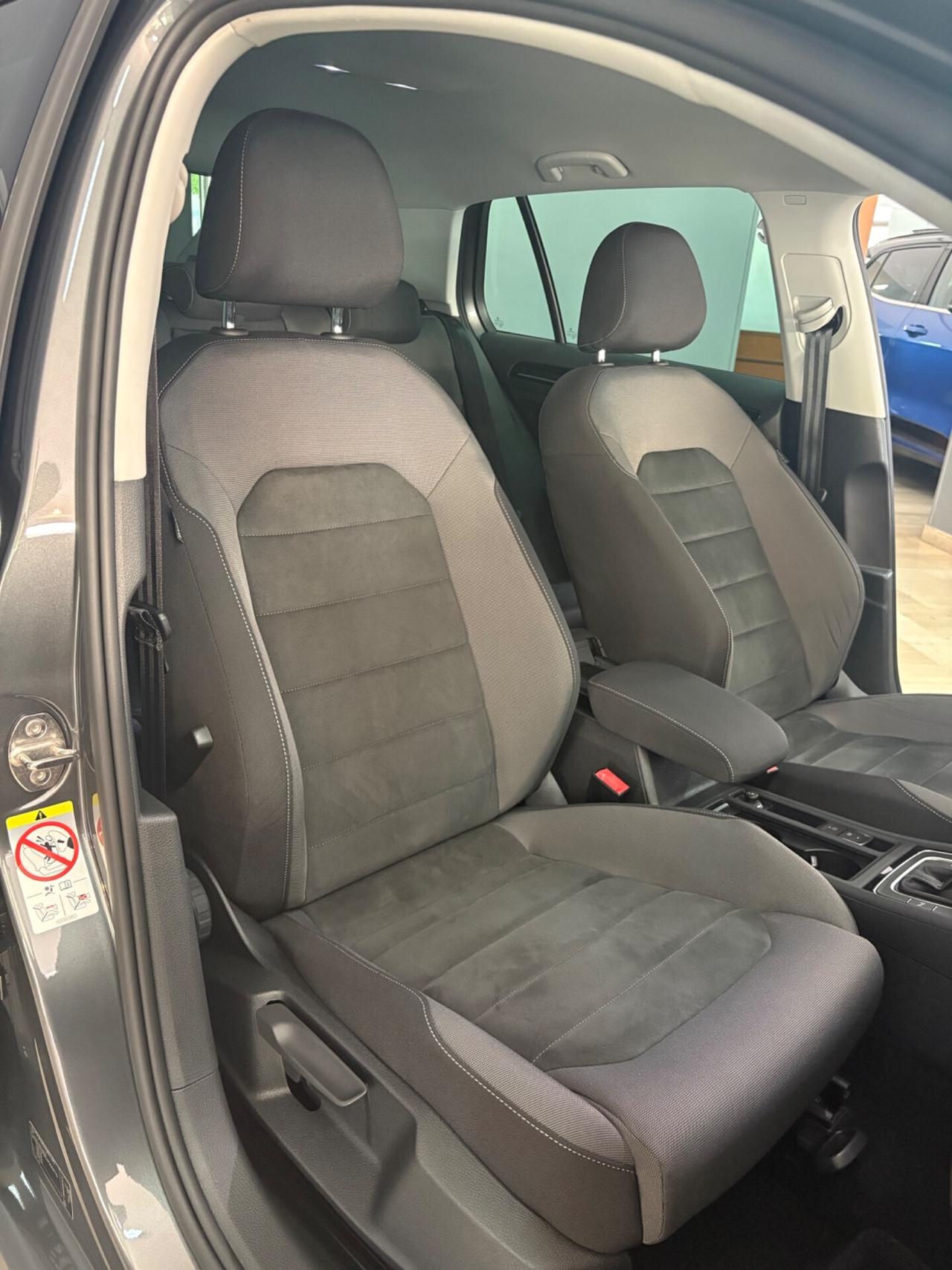 Volkswagen Golf 1.5 TGI DSG 5p. Executive BlueMotion Technology
