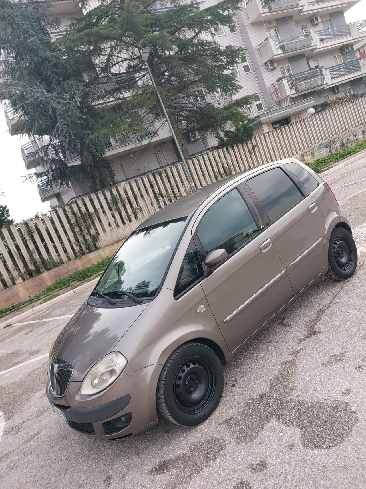 Lancia MUSA 1.3 Multijet 16V Platino 75CV EURO4