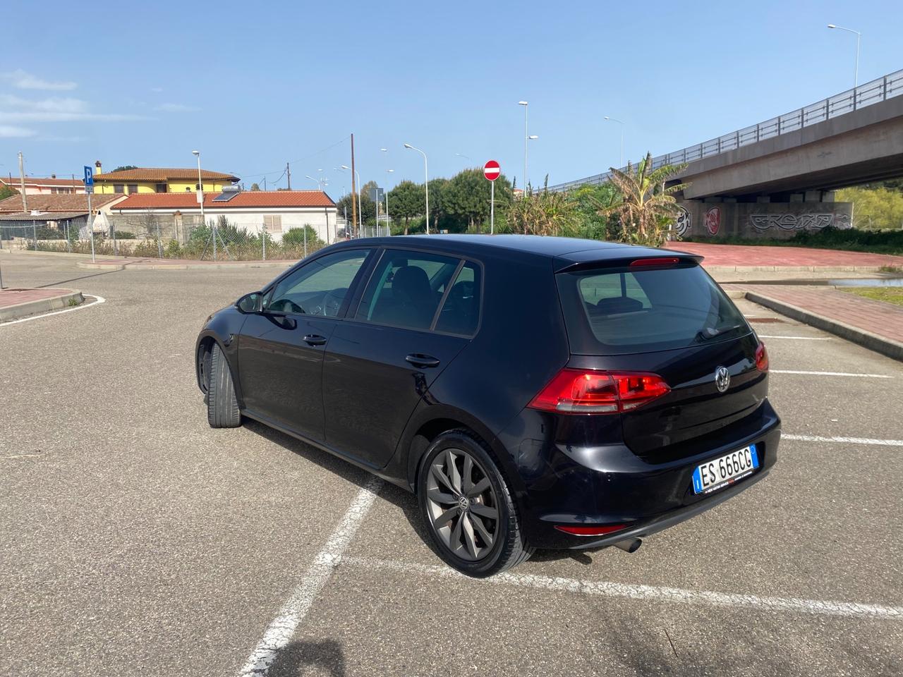 Volkswagen Golf 1.6 TDI 5p. Highline BlueMotion Technology