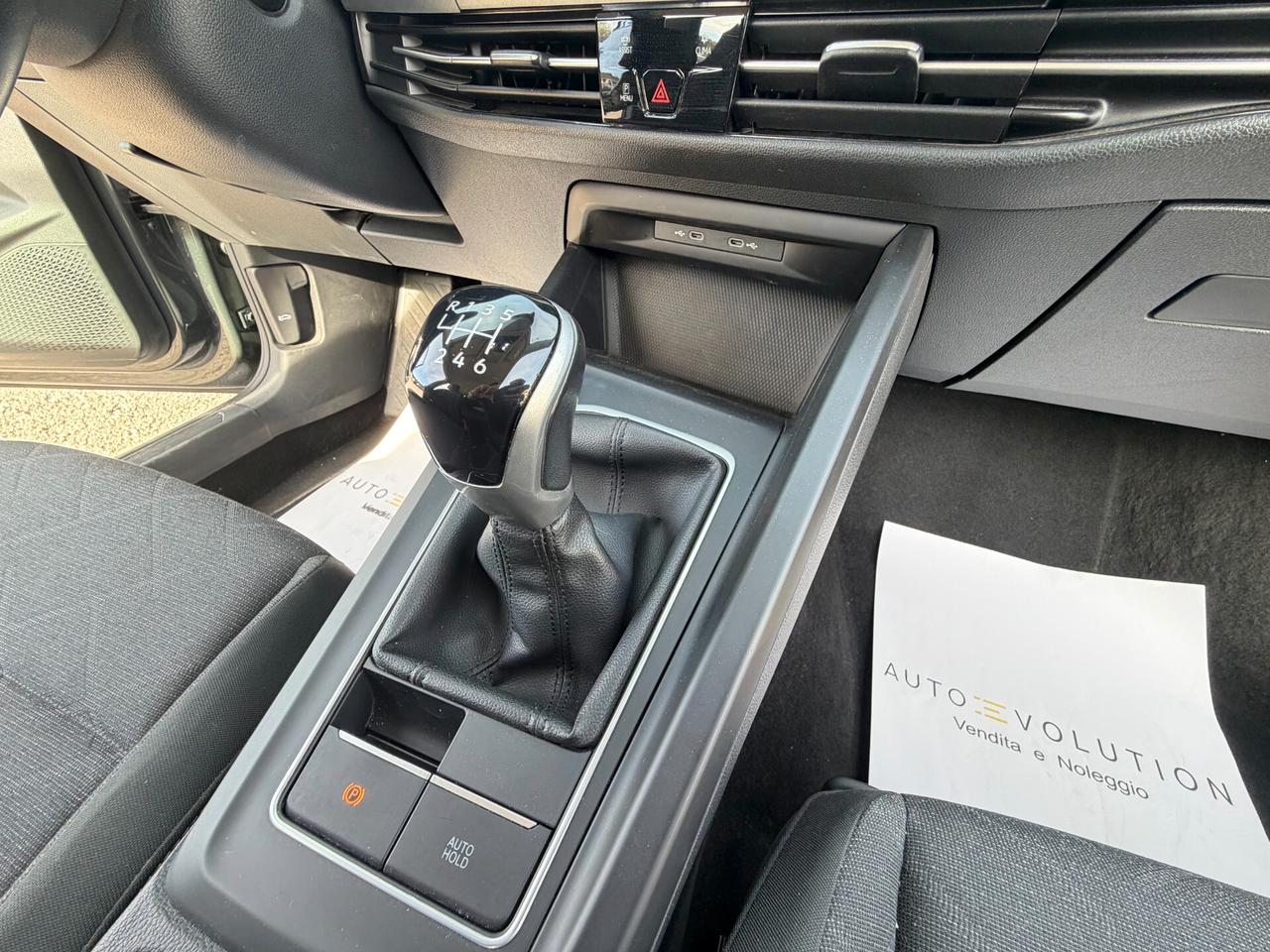 Volkswagen Golf VIII 2.0 TDI 115 cv manuale 64.120 km