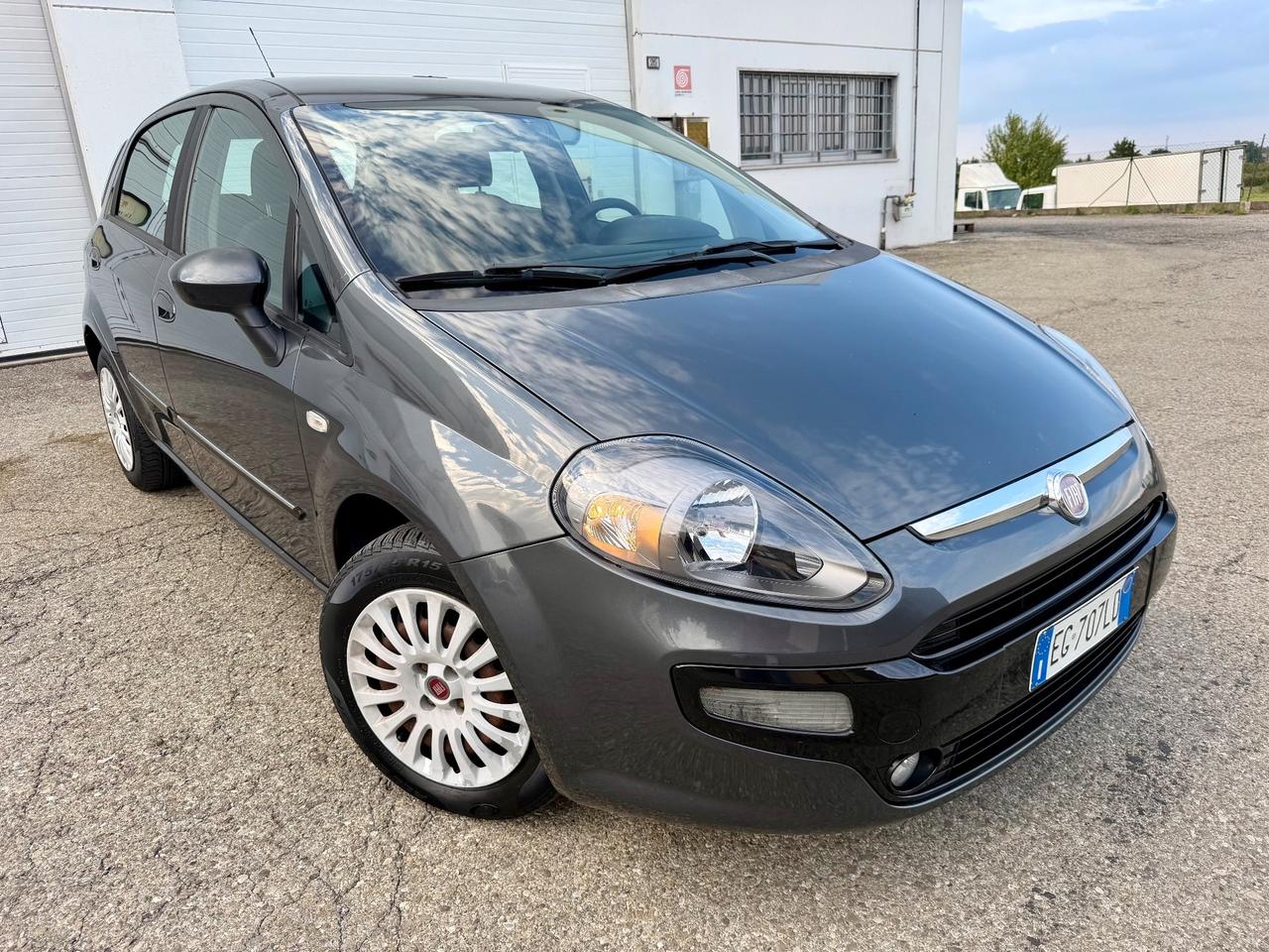 Fiat Punto Evo 1.4benz 2011 73.000km per neopatentati