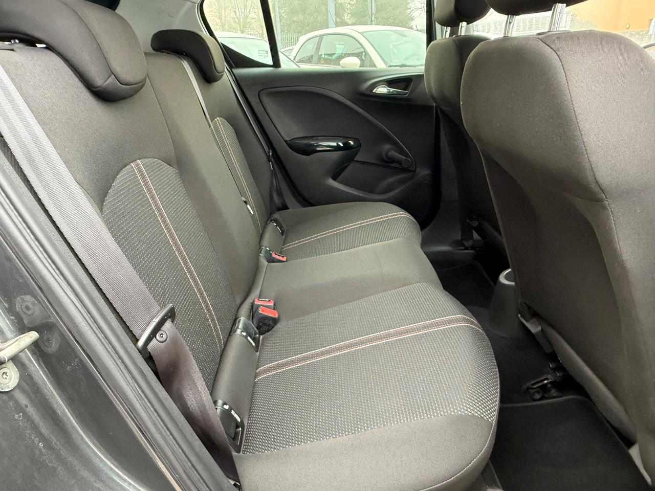 Opel Corsa 1.4 90CV 5 porte Innovation