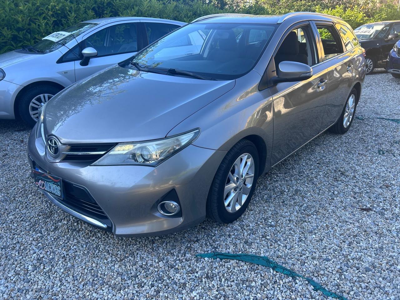 Toyota Auris Touring Sports 1.4 D-4D Lounge