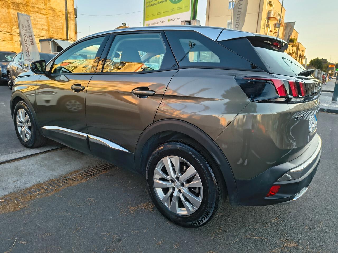 PEUGEOT 3008 SOLO 94.000 KM 1.5 DIESEL ANNO 2019