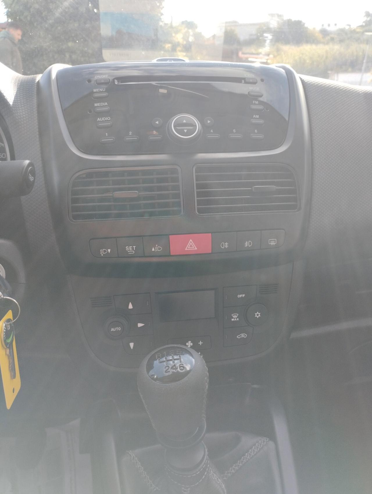 Fiat Doblo Doblò AUTOCARRO 1.6 MJT 105CV 08/2014