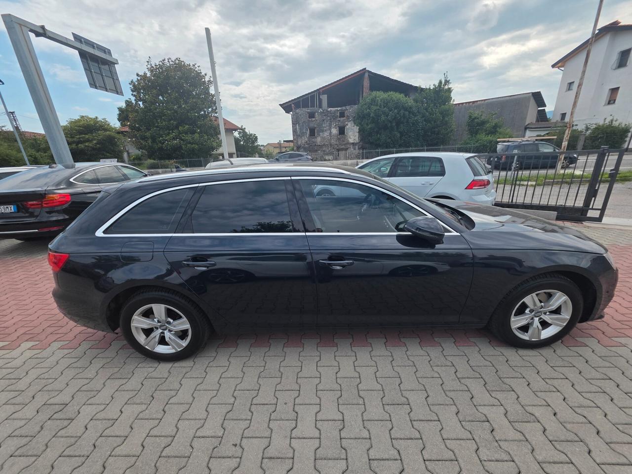 Audi A4 Avant 2.0 TDI 150 CV S tronic Business Sport