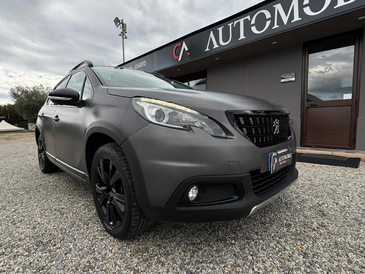 Peugeot 2008 BlueHDi 120 S&S Black Matt