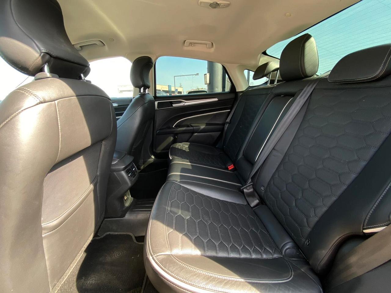 Ford Mondeo Full Hybrid 2.0 187 CV eCVT 4 porte Vignale