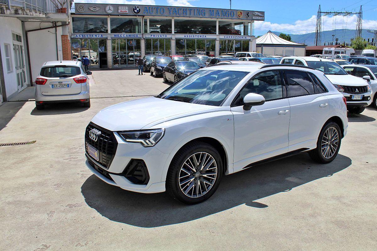 AUDI - Q3 - 35 TDI S tronic S line edition