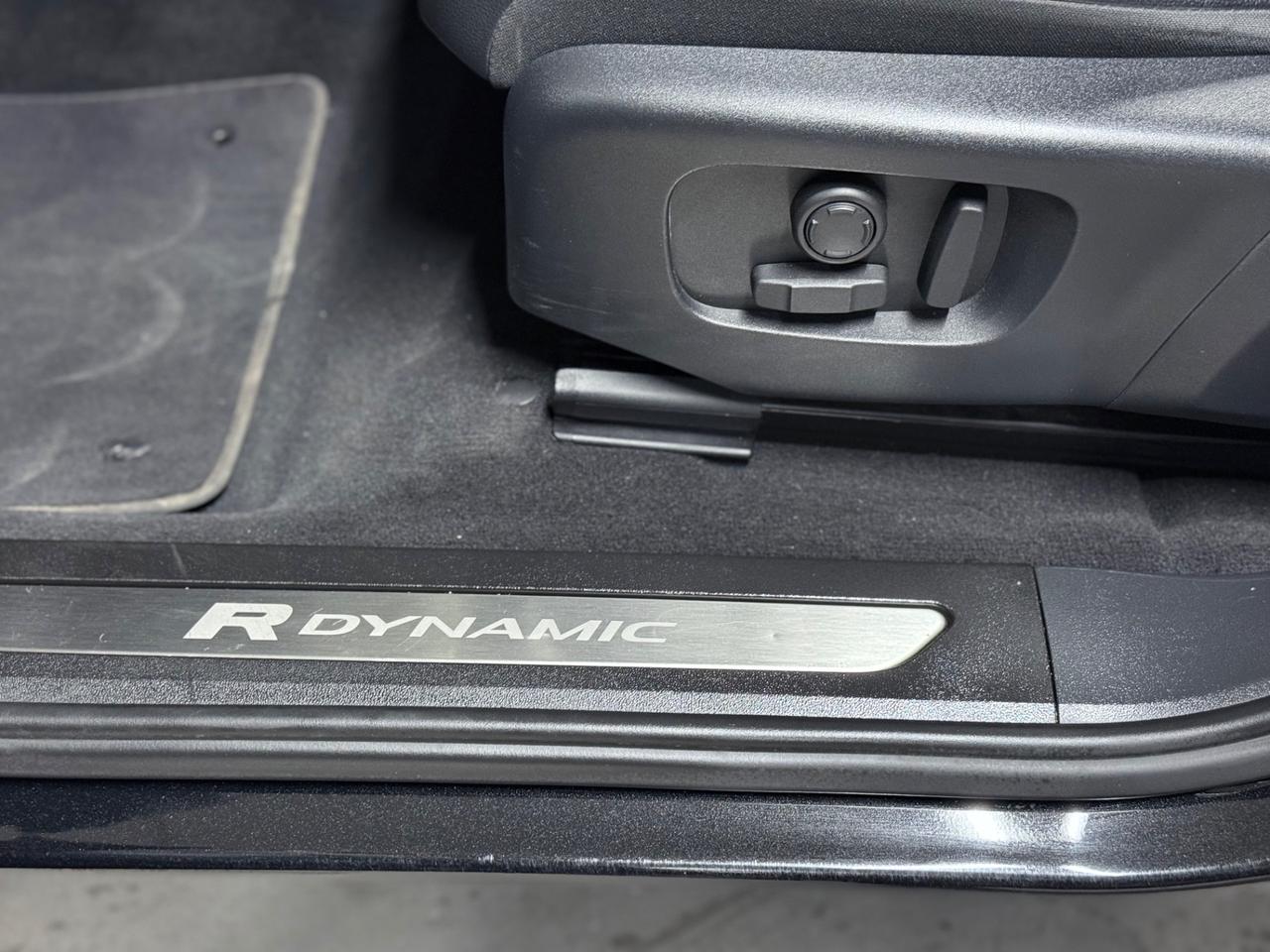 Land Rover Range Evoque 2.0D 163 CV R Dynamic TETTO