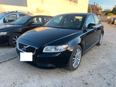 Volvo S40 2.0 D cat Momentum