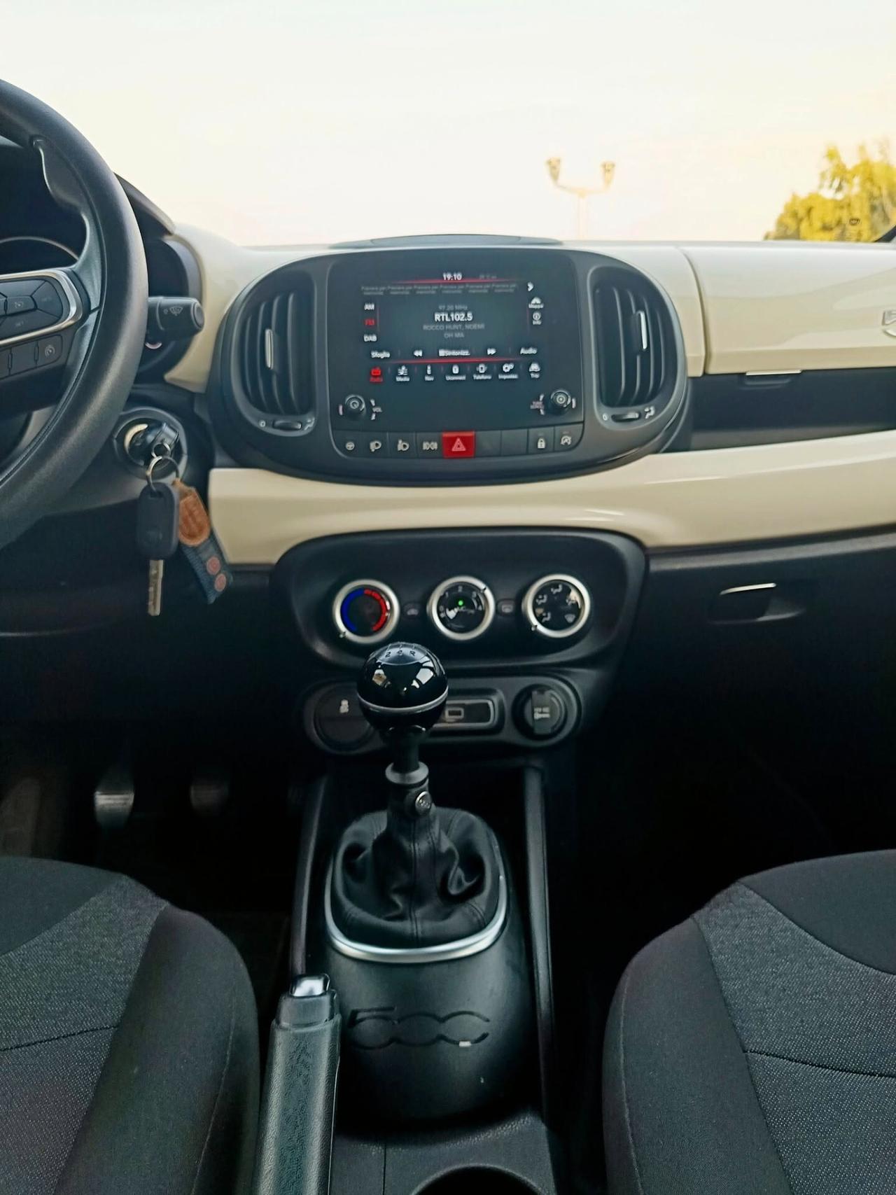 Fiat 500L Wagon 1.3 Multijet 95 CV Mirror