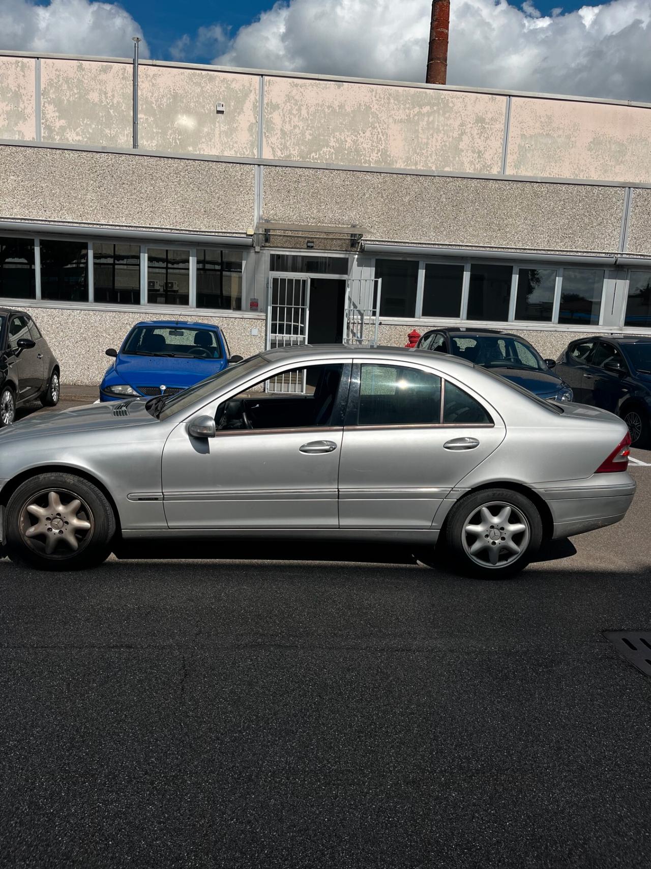 Mercedes-benz C 220 CDI cat Elegance