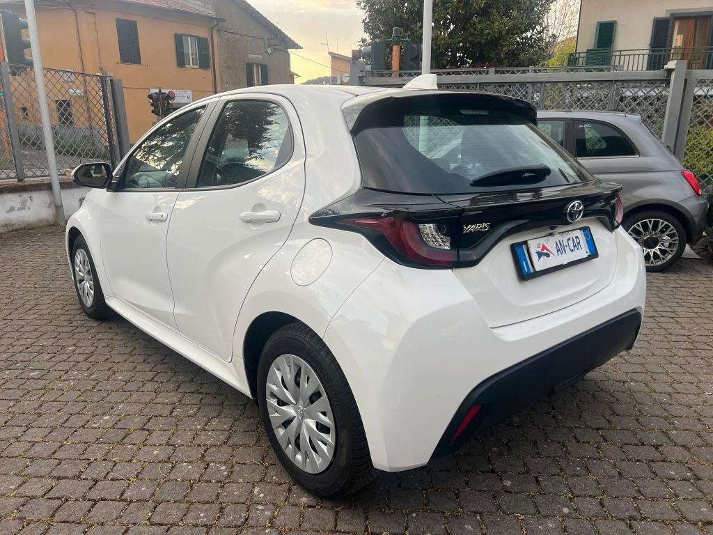 Toyota Yaris 1.5h Business