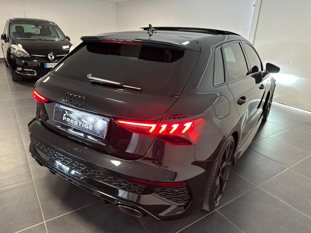Audi RS3 SPORTBACK 400CV QUATTRO S-TRONIC